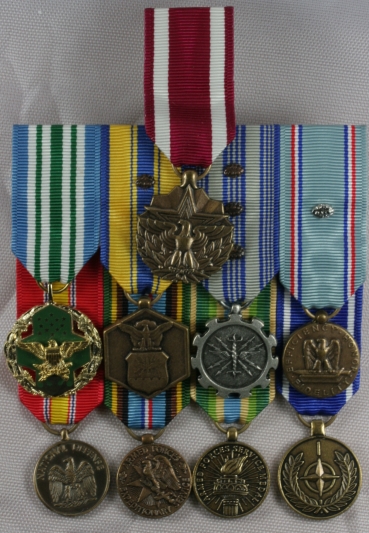 LOOSE MOUNTED  TBL Medal Mounting